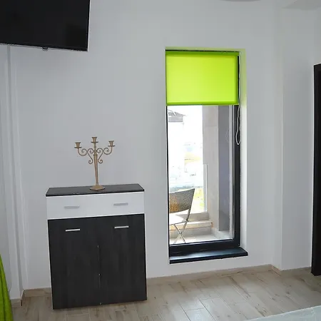 Happy Fish Mamaia Apartament *